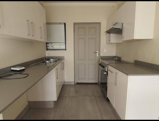 1 BEDROOM APARTMENT FOR SALE IN BEVERLEY